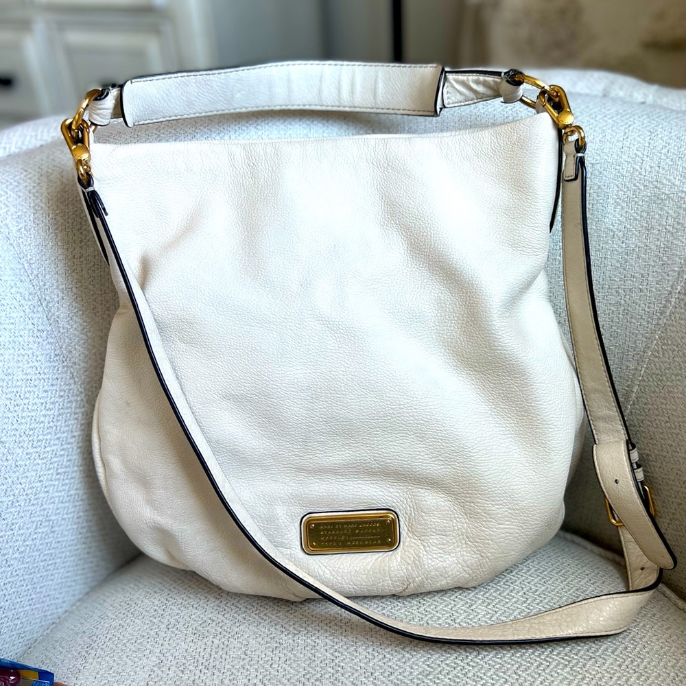 Marc Jacobs crossbody or top handle ivory leather bag!